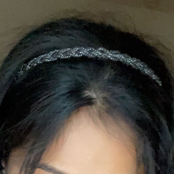 2 Pcs Hair Bands/ Necklace - Picture 4 of 7